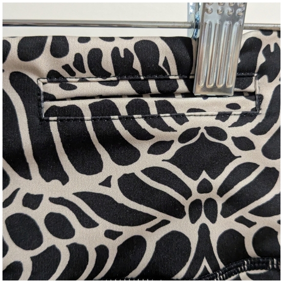 NEW CK Bradley Performance Printed Legging - Picture 5 of 7